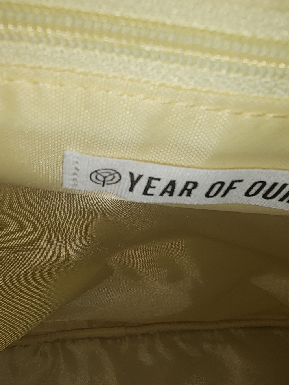 Cream Drawstring Backpack with Front Pockets - Picture 4 of 5